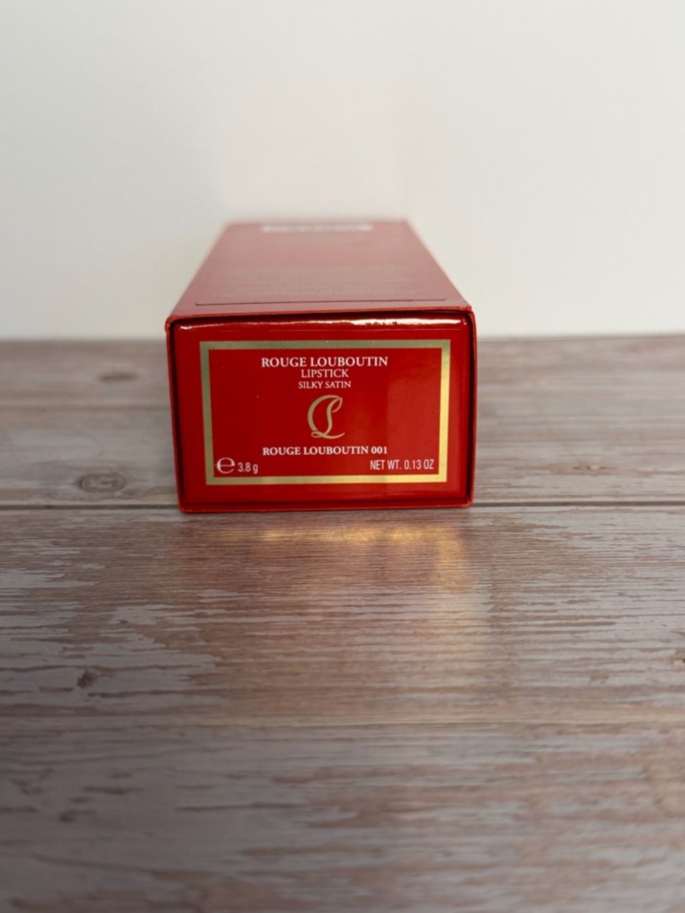 Christian Louboutin Lipstick - Louboutin Rouge 001 (NIB but small defect) - Picture 7 of 8
